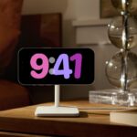 Use StandBy to Make Your iPhone into a Clock, Photo Frame, and More